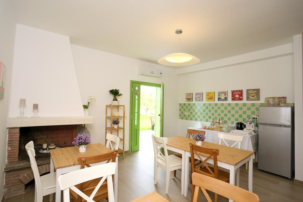 Bed And Breakfast Country Cottage Civitavecchia Luaran gambar